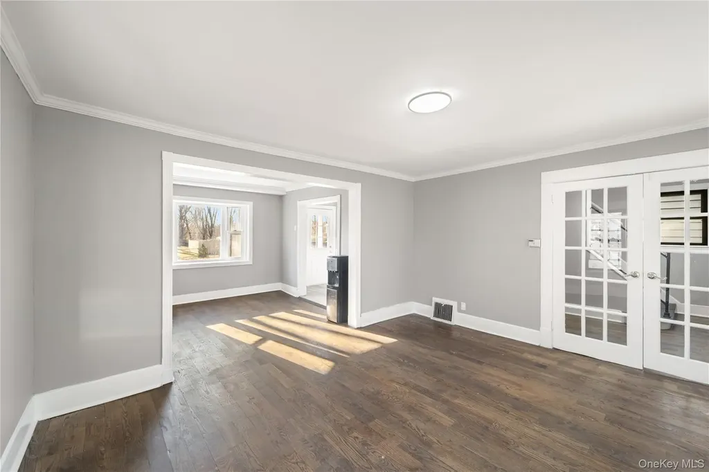 96 Creek Road Poughkeepsie NY 12601