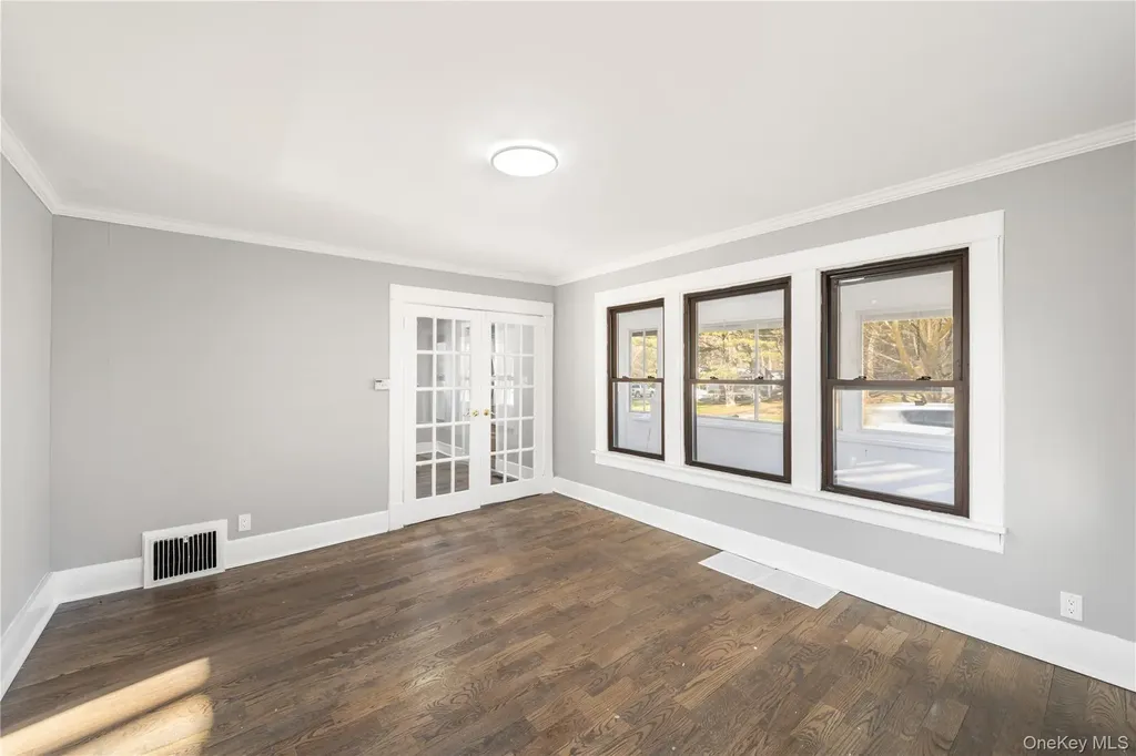 96 Creek Road Poughkeepsie NY 12601