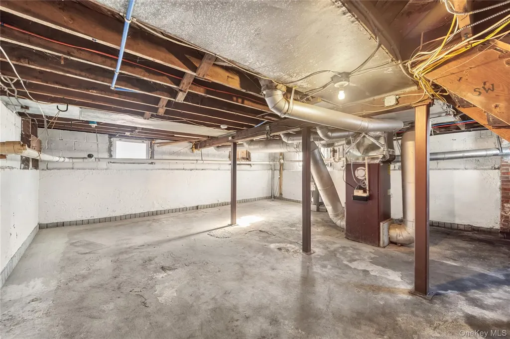 96 Creek Road Poughkeepsie NY 12601