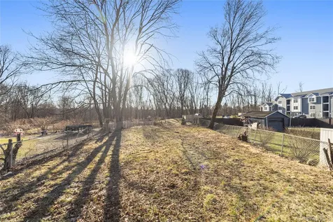 96 Creek Road Poughkeepsie NY 12601