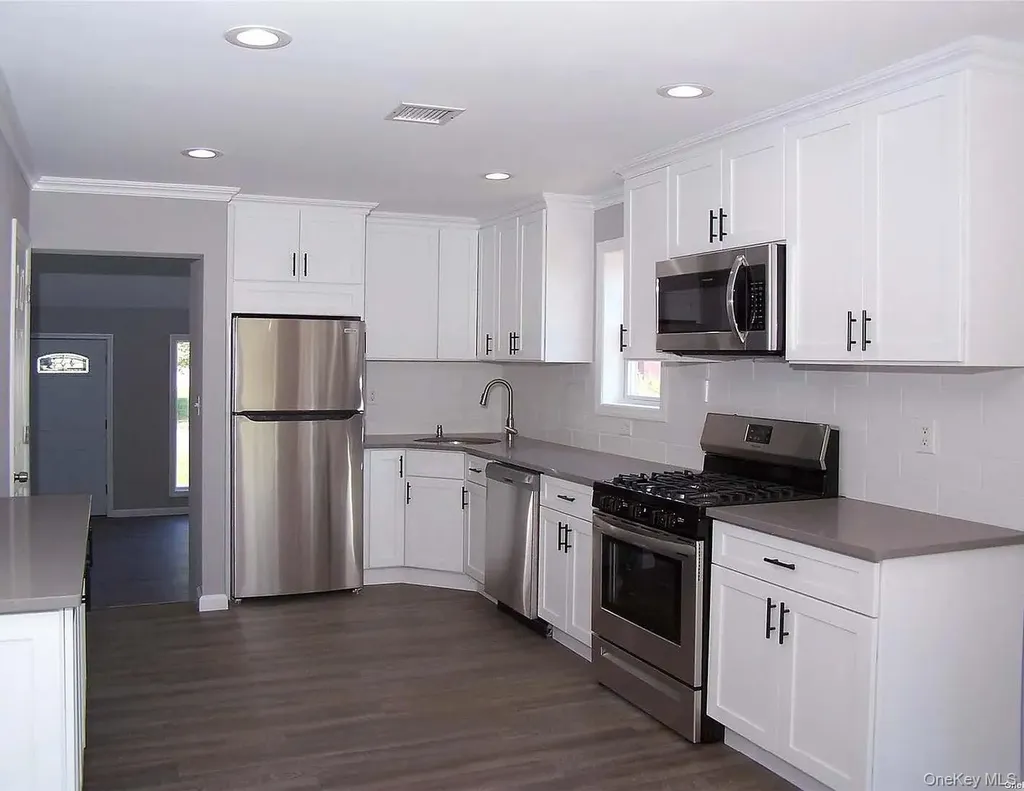 36 Magnolia Drive Mastic Beach NY 11951