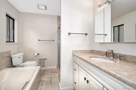 10 Bisbee Lane South Salem NY 10590