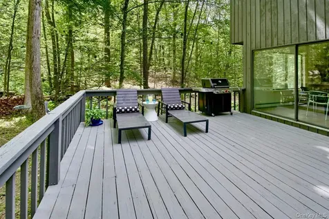10 Bisbee Lane South Salem NY 10590