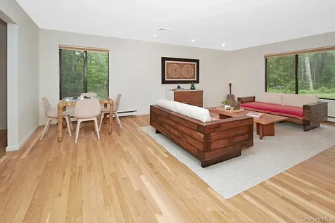 10 Bisbee Lane South Salem NY 10590