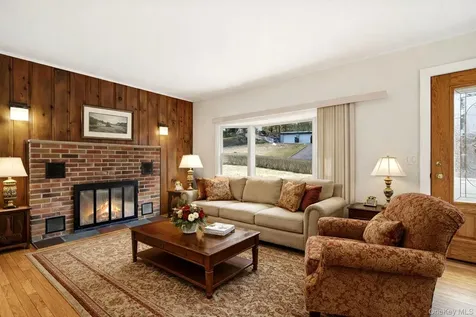 59 Brook Street Mahopac NY 10541