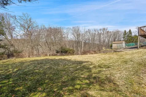 59 Brook Street Mahopac NY 10541