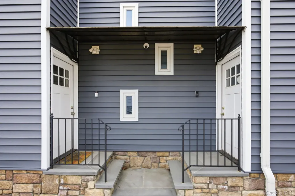 96 Coale Staten Island NY 10314