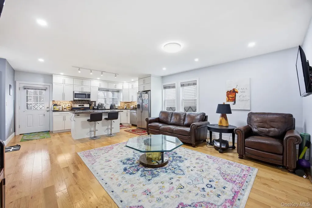 96 Coale Staten Island NY 10314