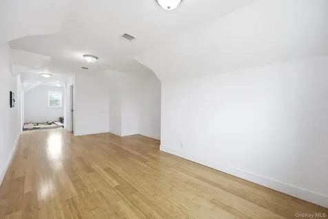 96 Coale Staten Island NY 10314