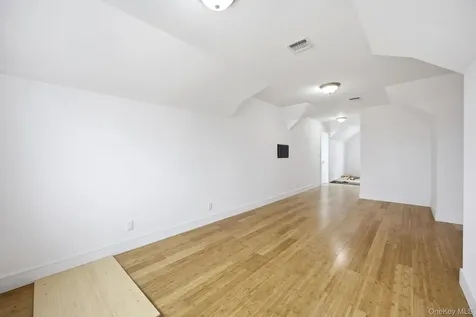 96 Coale Staten Island NY 10314