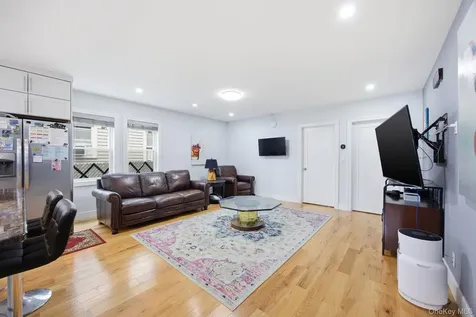 96 Coale Staten Island NY 10314