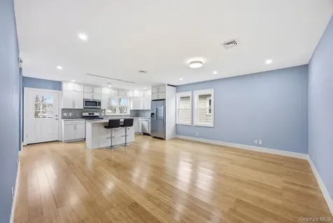 96 Coale Staten Island NY 10314