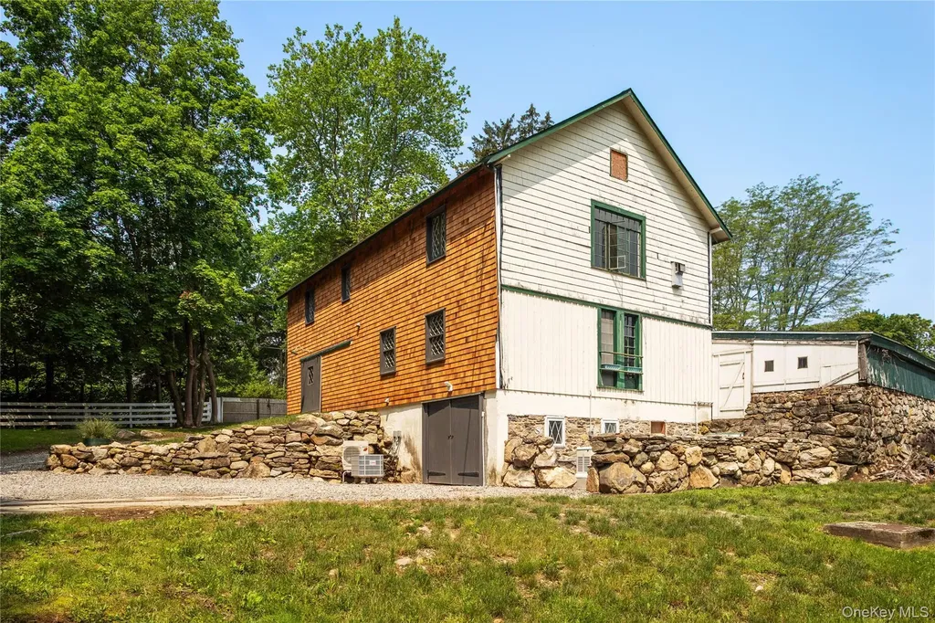 310 Mount Holly Road Katonah NY 10536