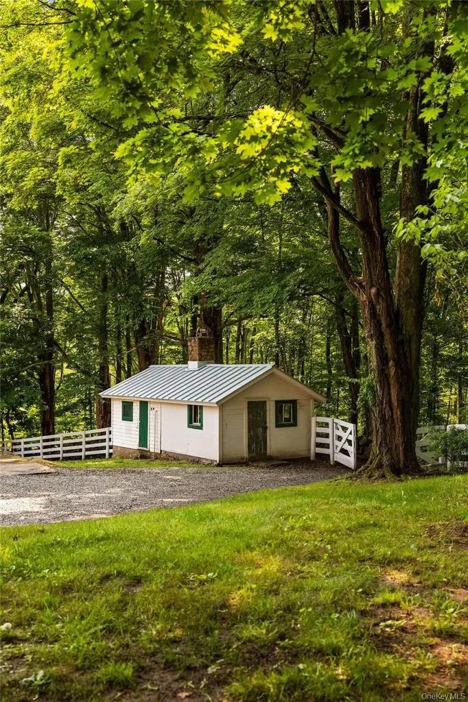 310 Mount Holly Road Katonah NY 10536