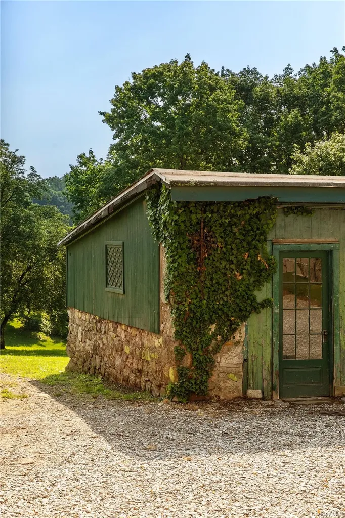 310 Mount Holly Road Katonah NY 10536