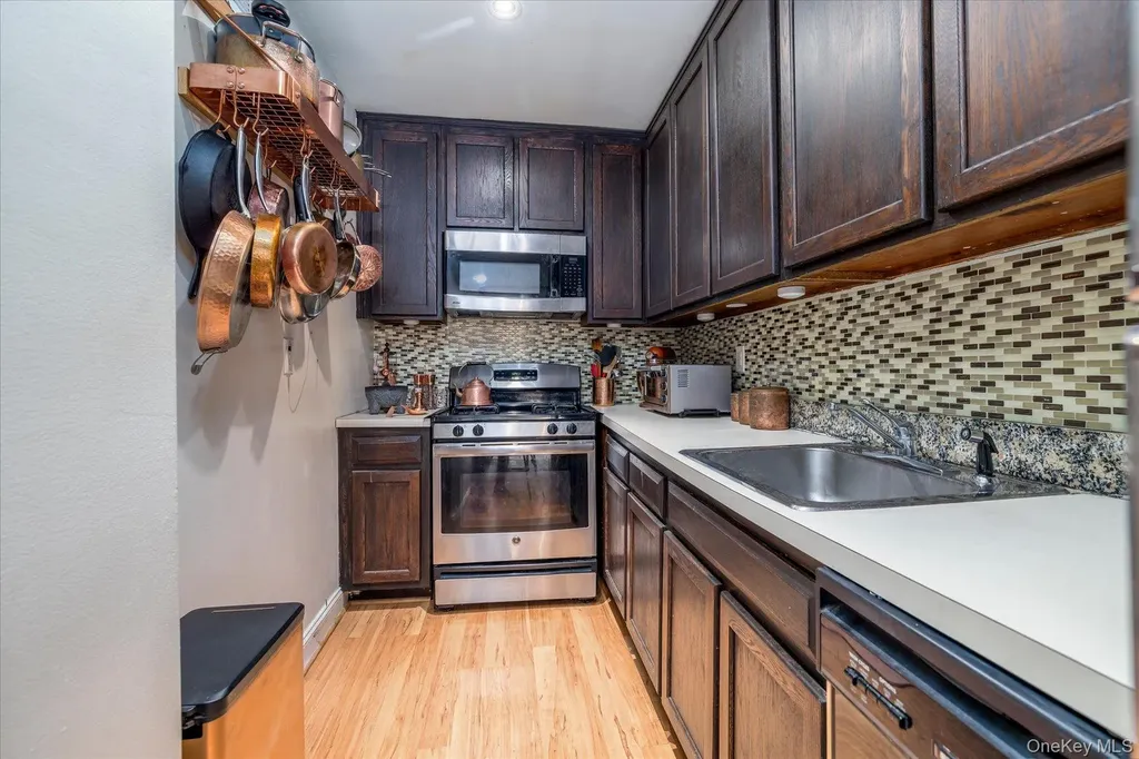 700 Shore Road Long Beach NY 11561