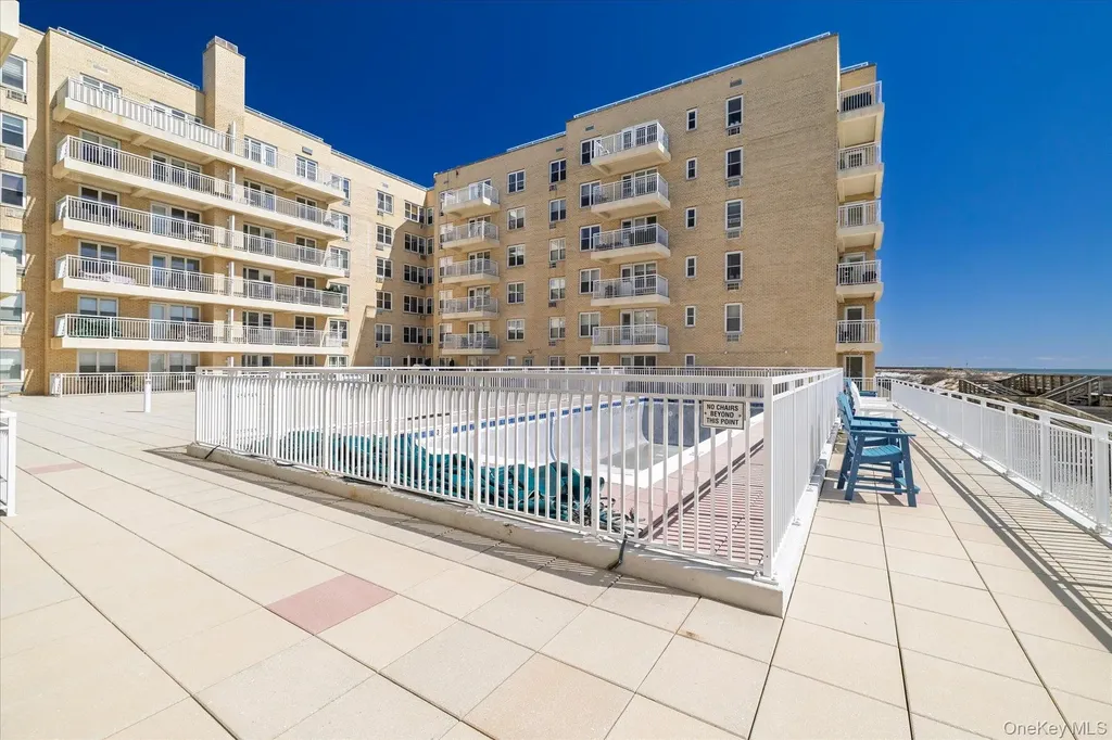 700 Shore Road Long Beach NY 11561