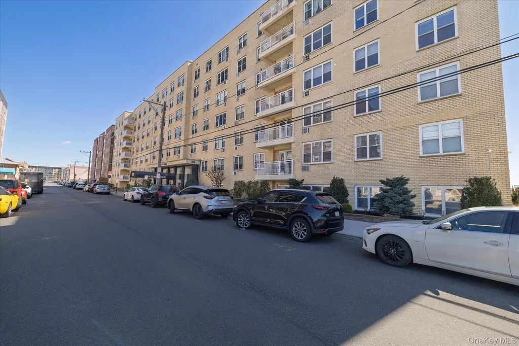 700 Shore Road Long Beach NY 11561