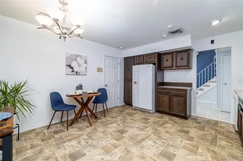 29 Donna Lane Lido Beach NY 11561