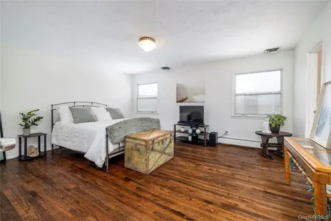 29 Donna Lane Lido Beach NY 11561