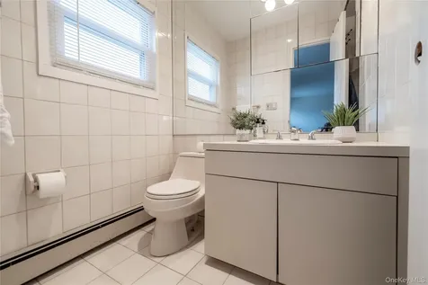 29 Donna Lane Lido Beach NY 11561