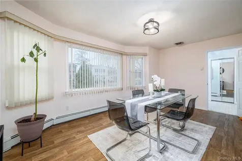 29 Donna Lane Lido Beach NY 11561