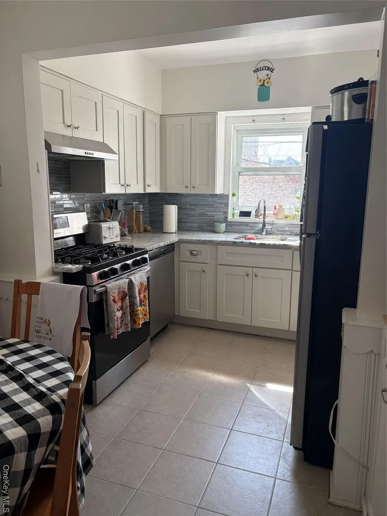 344 E Penn Street Long Beach NY 11561
