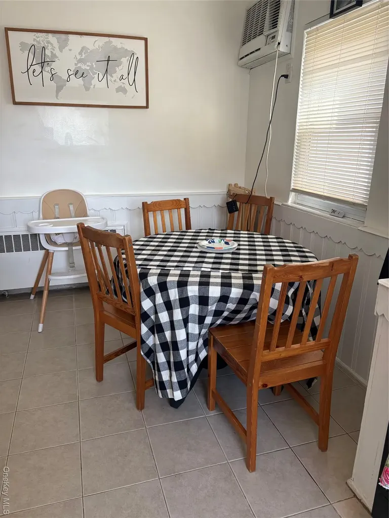 344 E Penn Street Long Beach NY 11561
