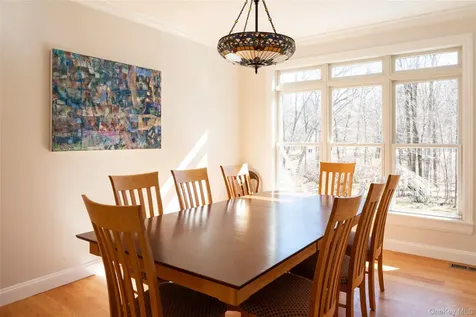 35 Peacock Road Rhinebeck NY 12572
