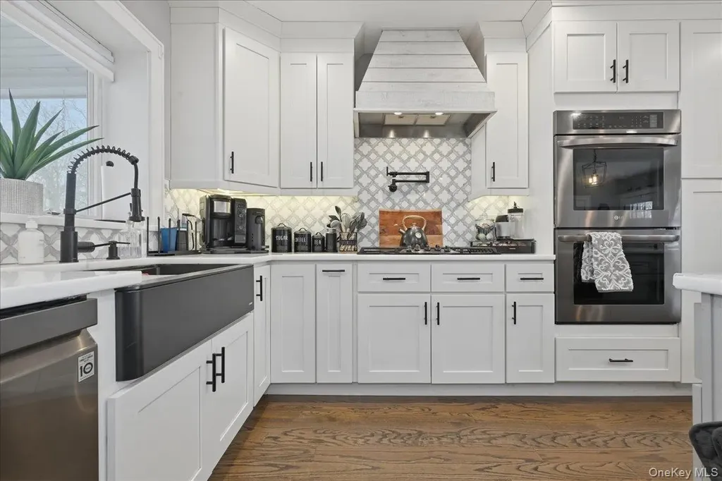 56 Broad Street Williston Park NY 11596