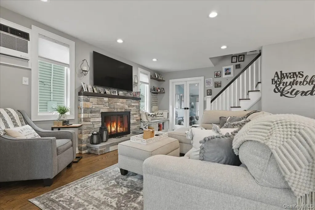 56 Broad Street Williston Park NY 11596