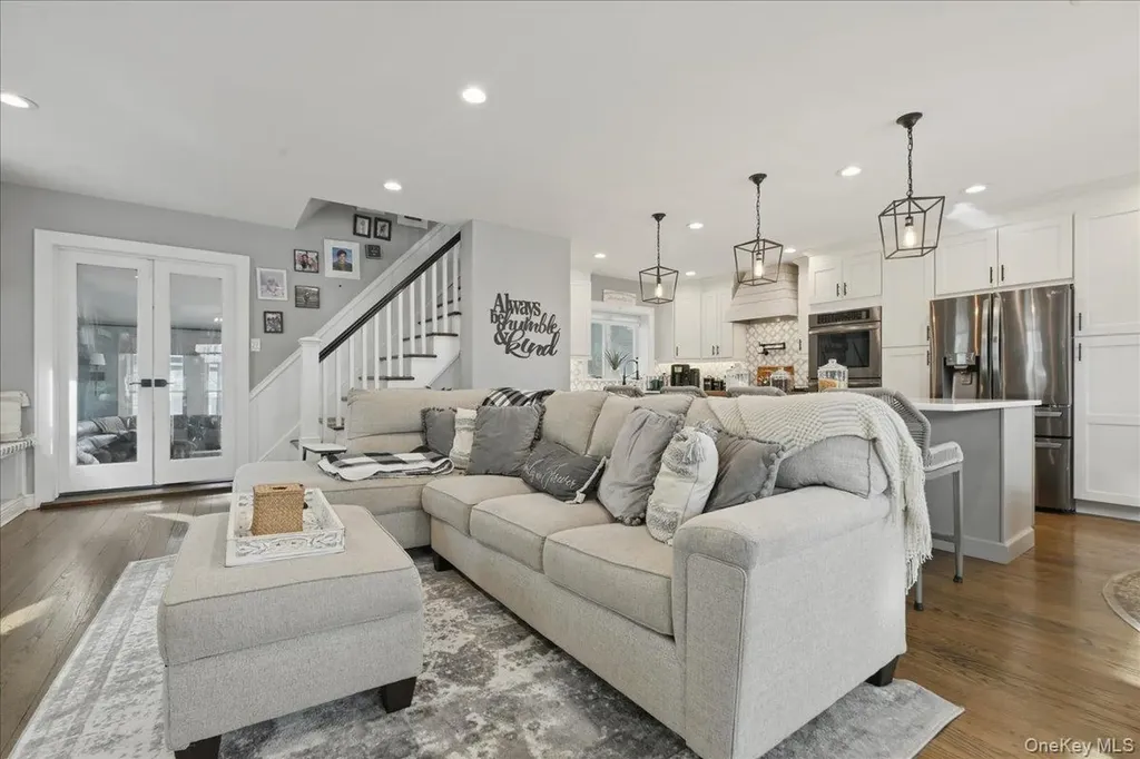 56 Broad Street Williston Park NY 11596
