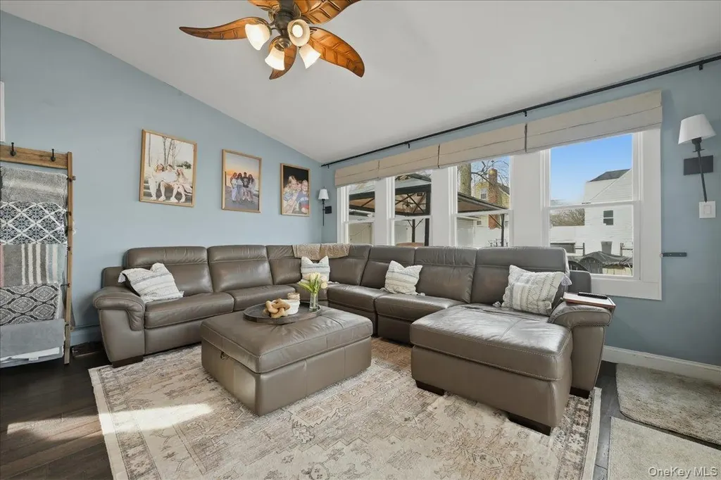 56 Broad Street Williston Park NY 11596
