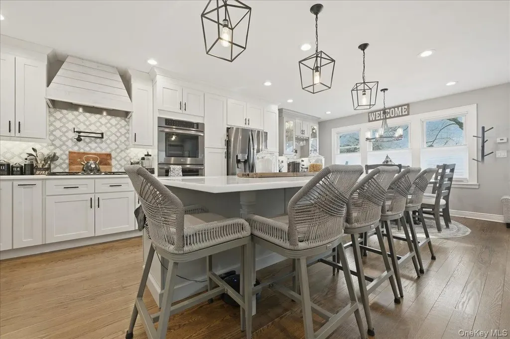 56 Broad Street Williston Park NY 11596