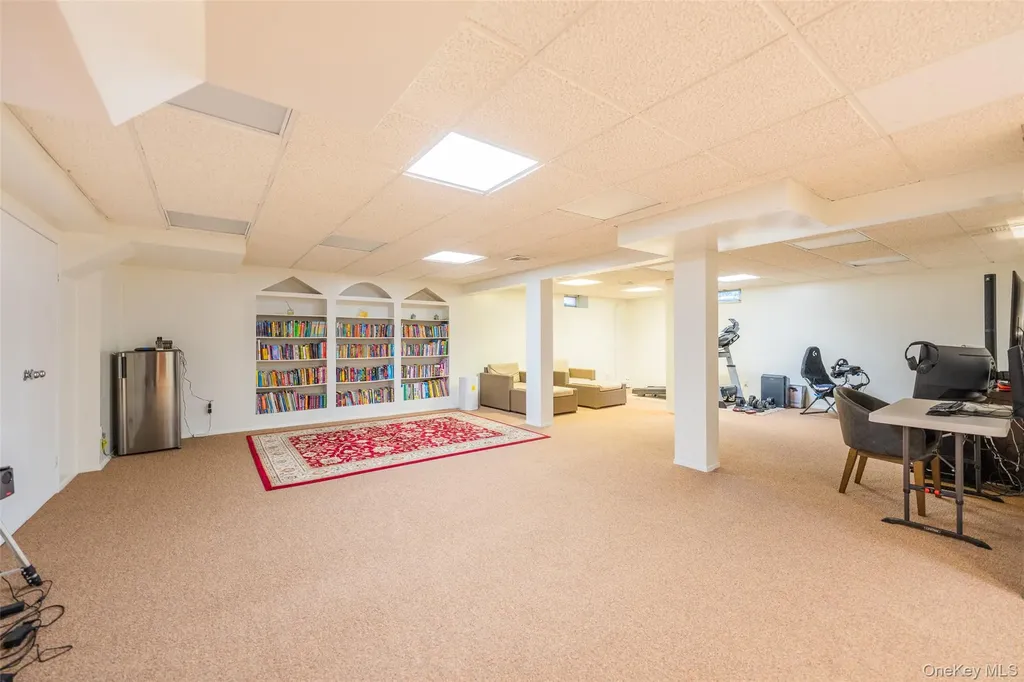 17 Princeton Drive Syosset NY 11791