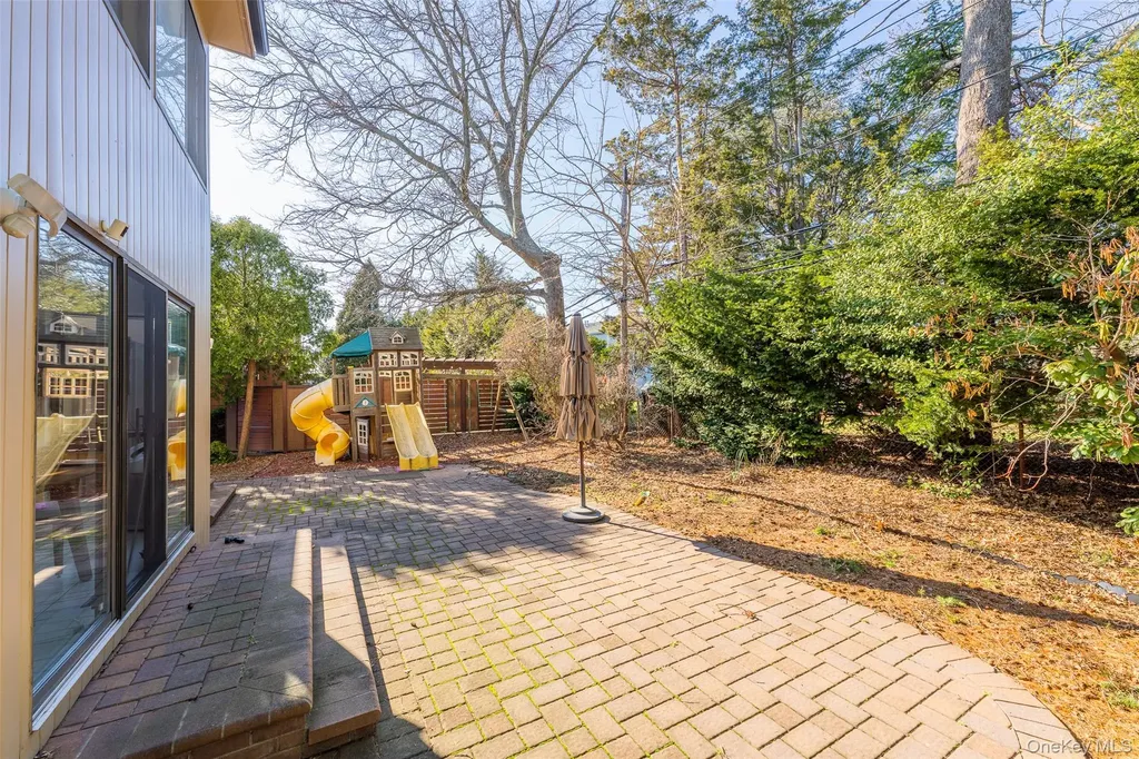 17 Princeton Drive Syosset NY 11791
