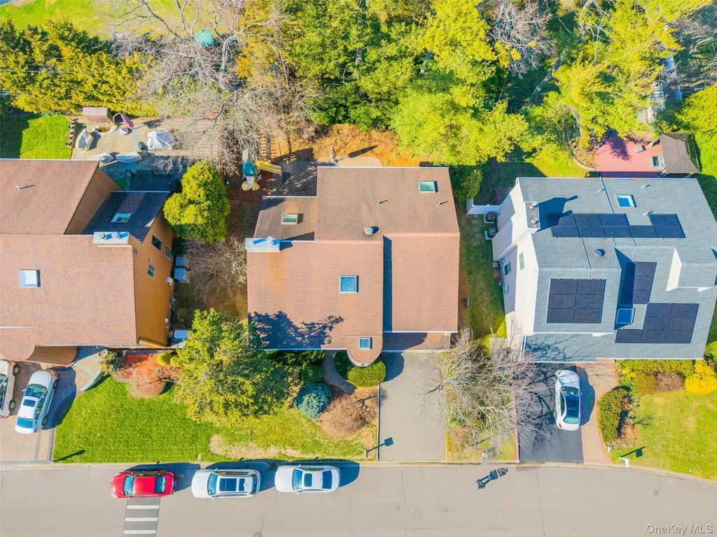 17 Princeton Drive Syosset NY 11791