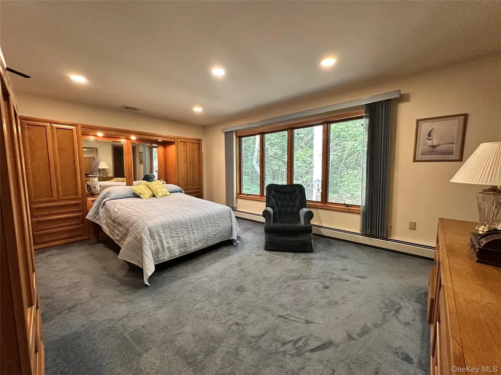 60 Manchester Road Rock Hill NY 12775
