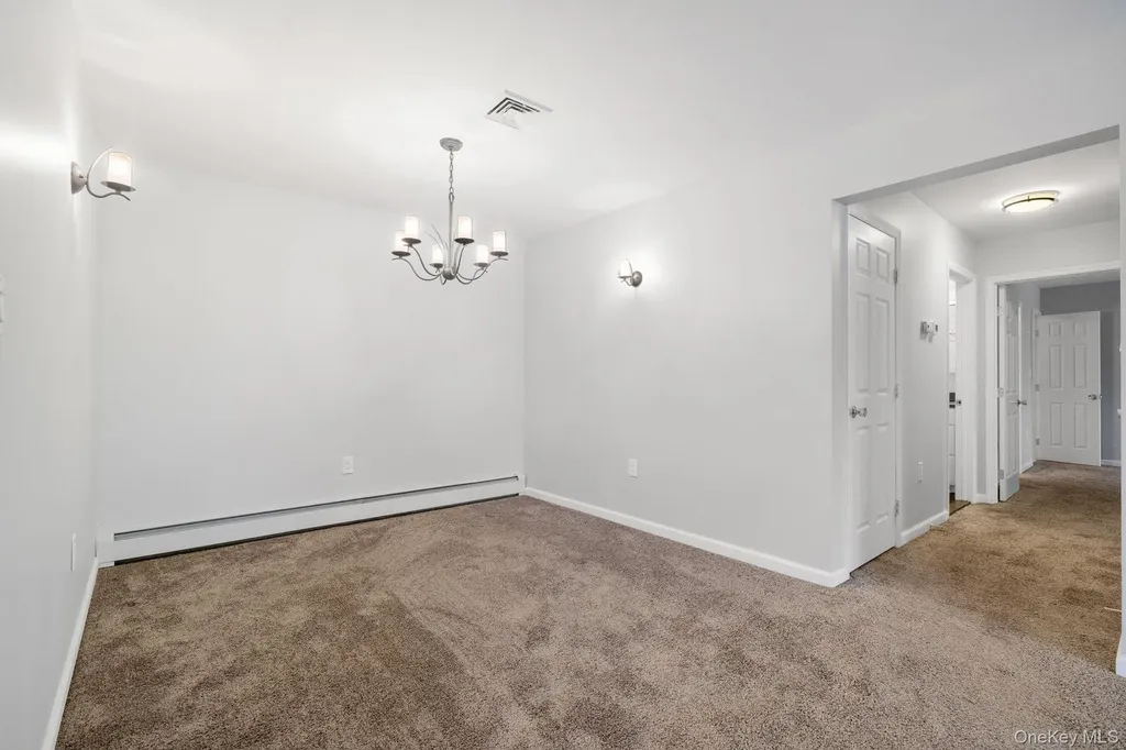82 Mcbee Court Monroe NY 10950