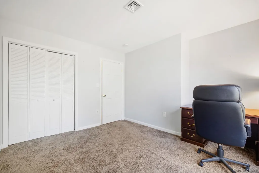 82 Mcbee Court Monroe NY 10950