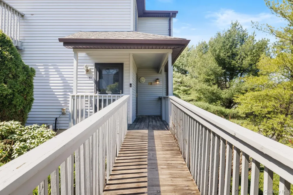 82 Mcbee Court Monroe NY 10950