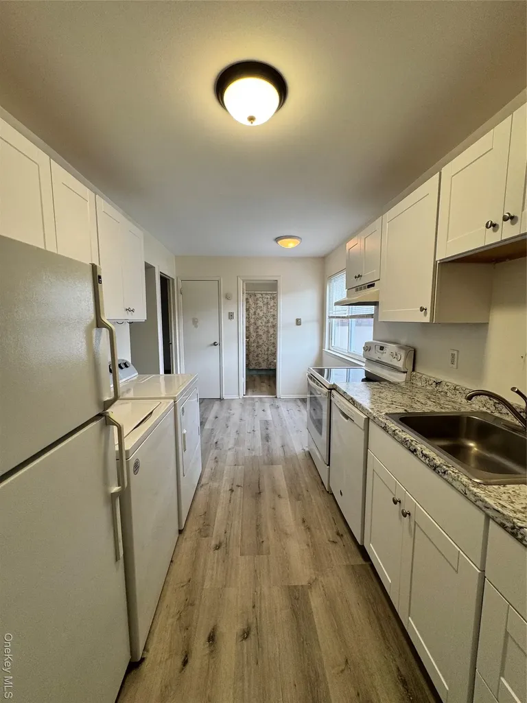 7 Millholland Drive Fishkill NY 12524