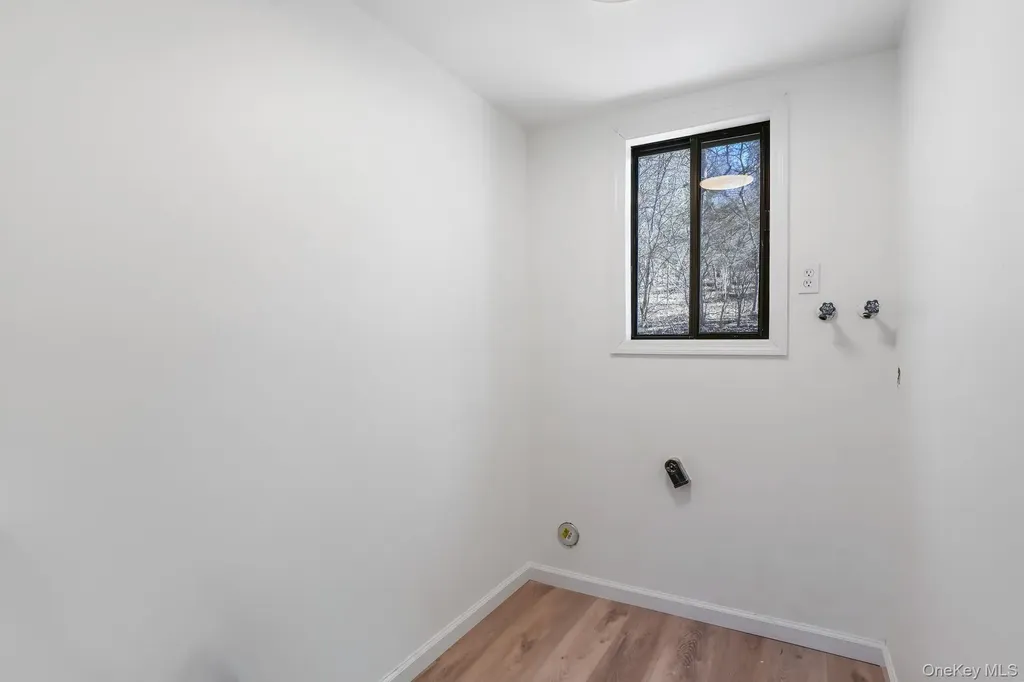 18 Spruce Court Fishkill NY 12524