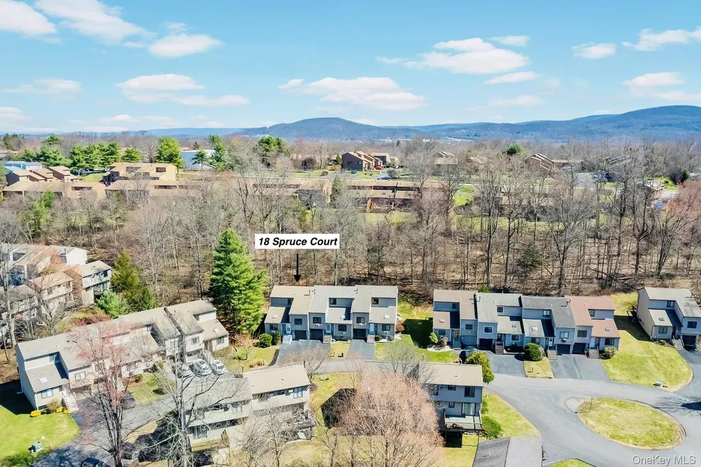 18 Spruce Court Fishkill NY 12524