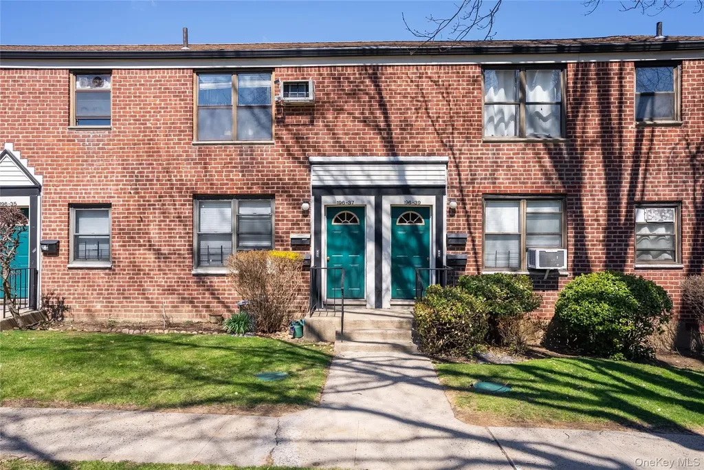 19637 69th Avenue Fresh Meadows NY 11365