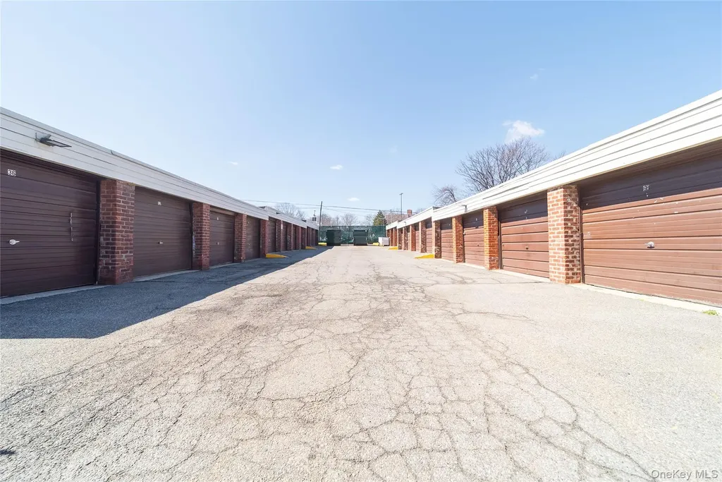 19637 69th Avenue Fresh Meadows NY 11365