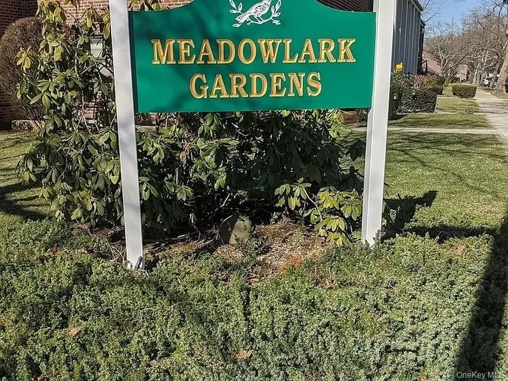 19637 69th Avenue Fresh Meadows NY 11365
