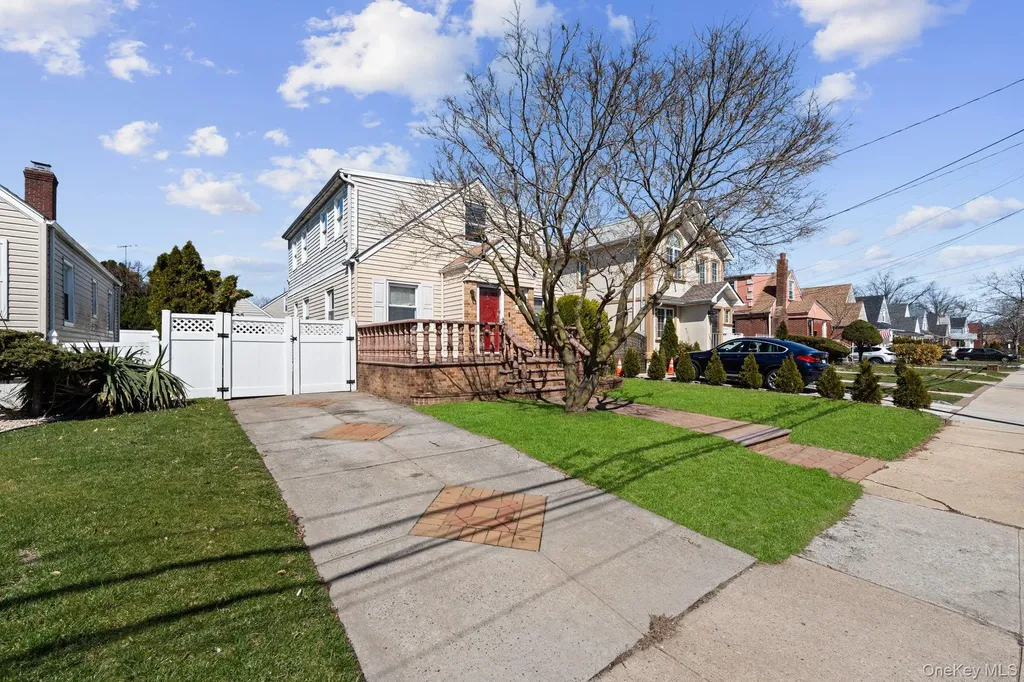 7 Everett Street Valley Stream NY 11580