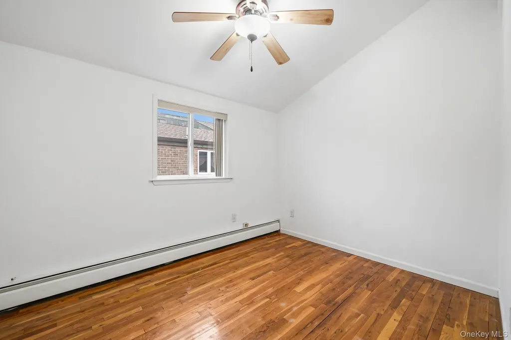 1466 Shore Drive Bronx NY 10465