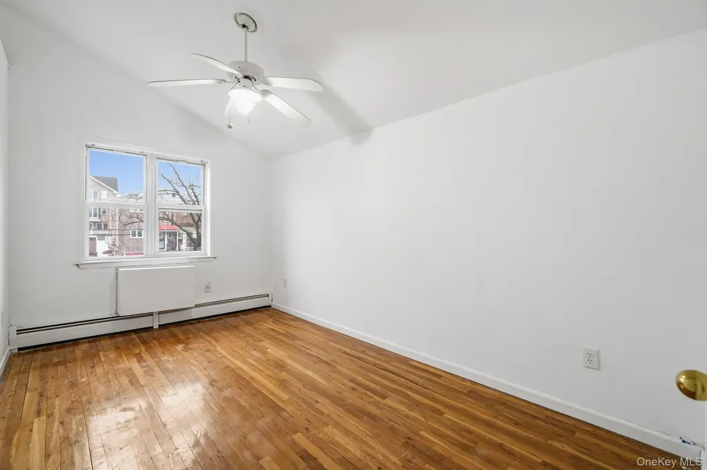1466 Shore Drive Bronx NY 10465